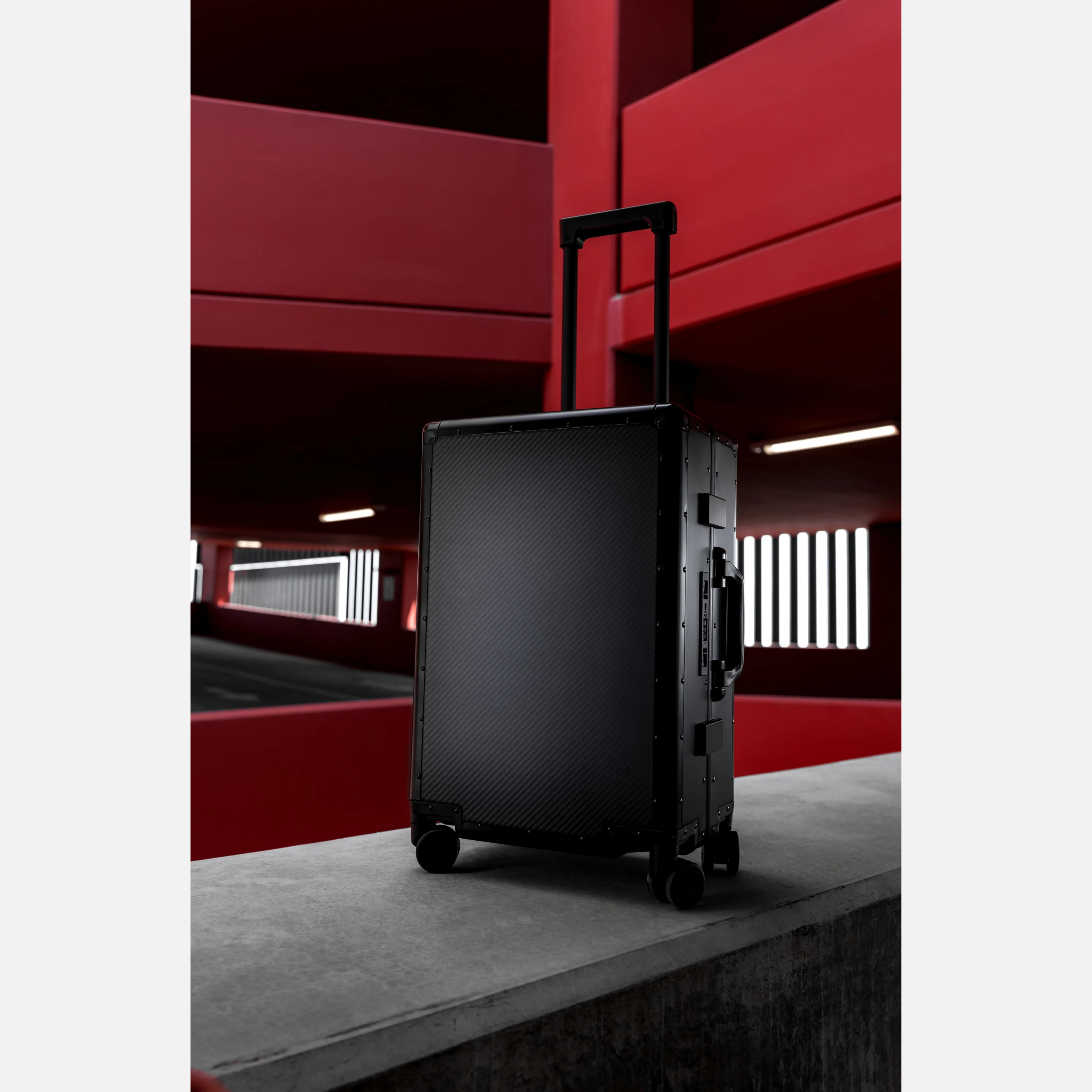 Carbon fiber suitcase